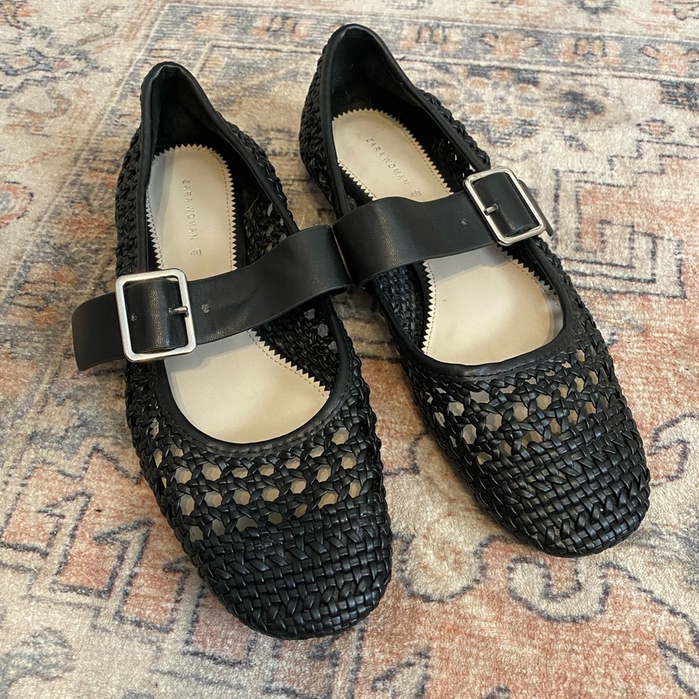 ZARA WOMAN LEATHER BASKET WEAVE MARYJANE FLATS Sz 40 (9) - Picture 2 of 8